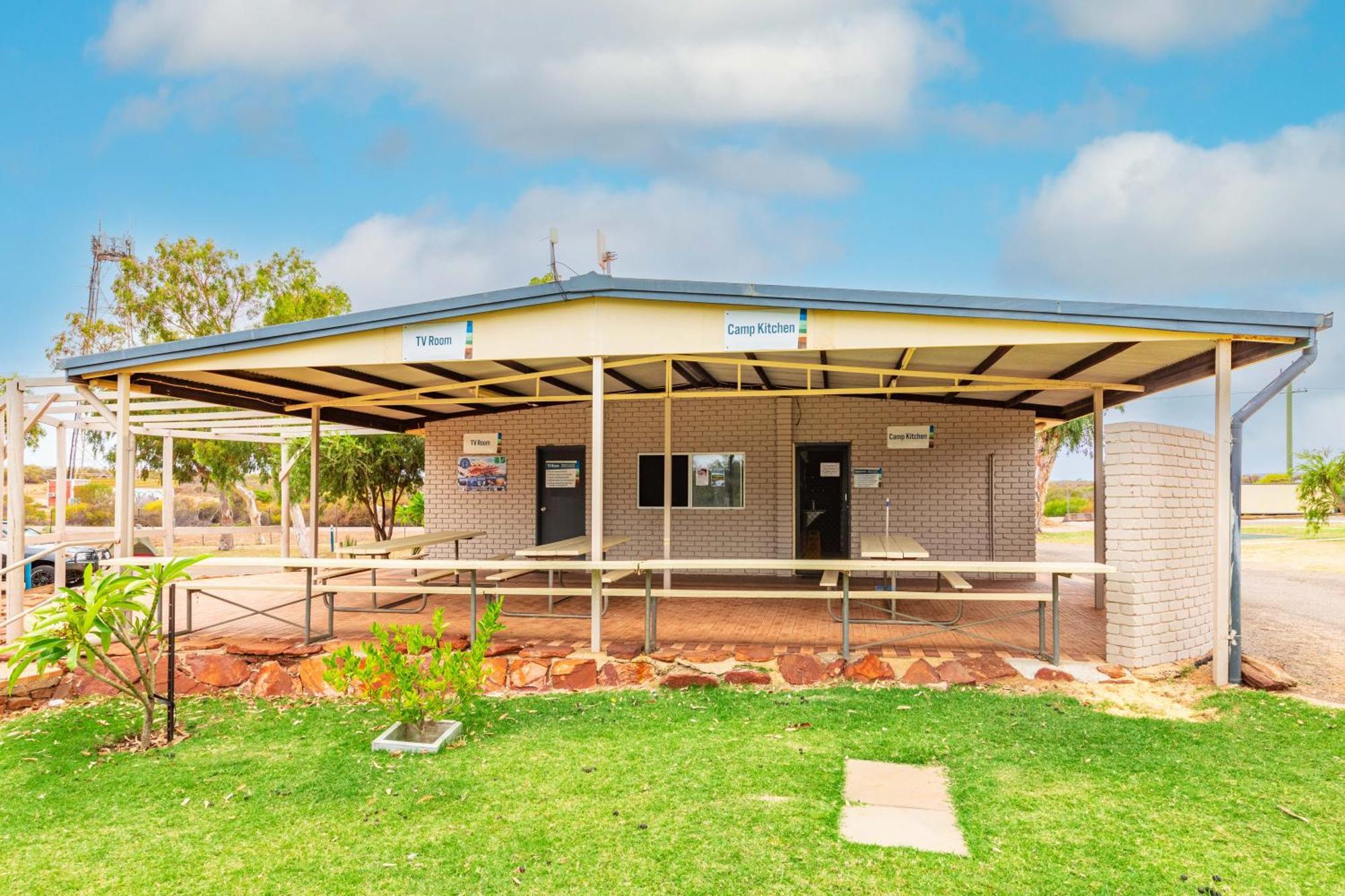 Kalbarri Tudor Holiday Park Exterior photo